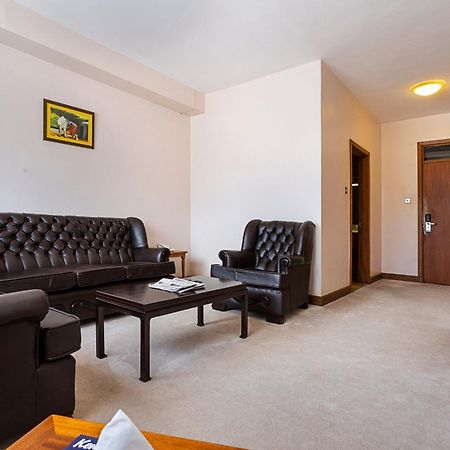 Sirikwa Hotel Eldoret Esterno foto