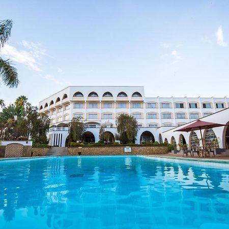 Sirikwa Hotel Eldoret Esterno foto