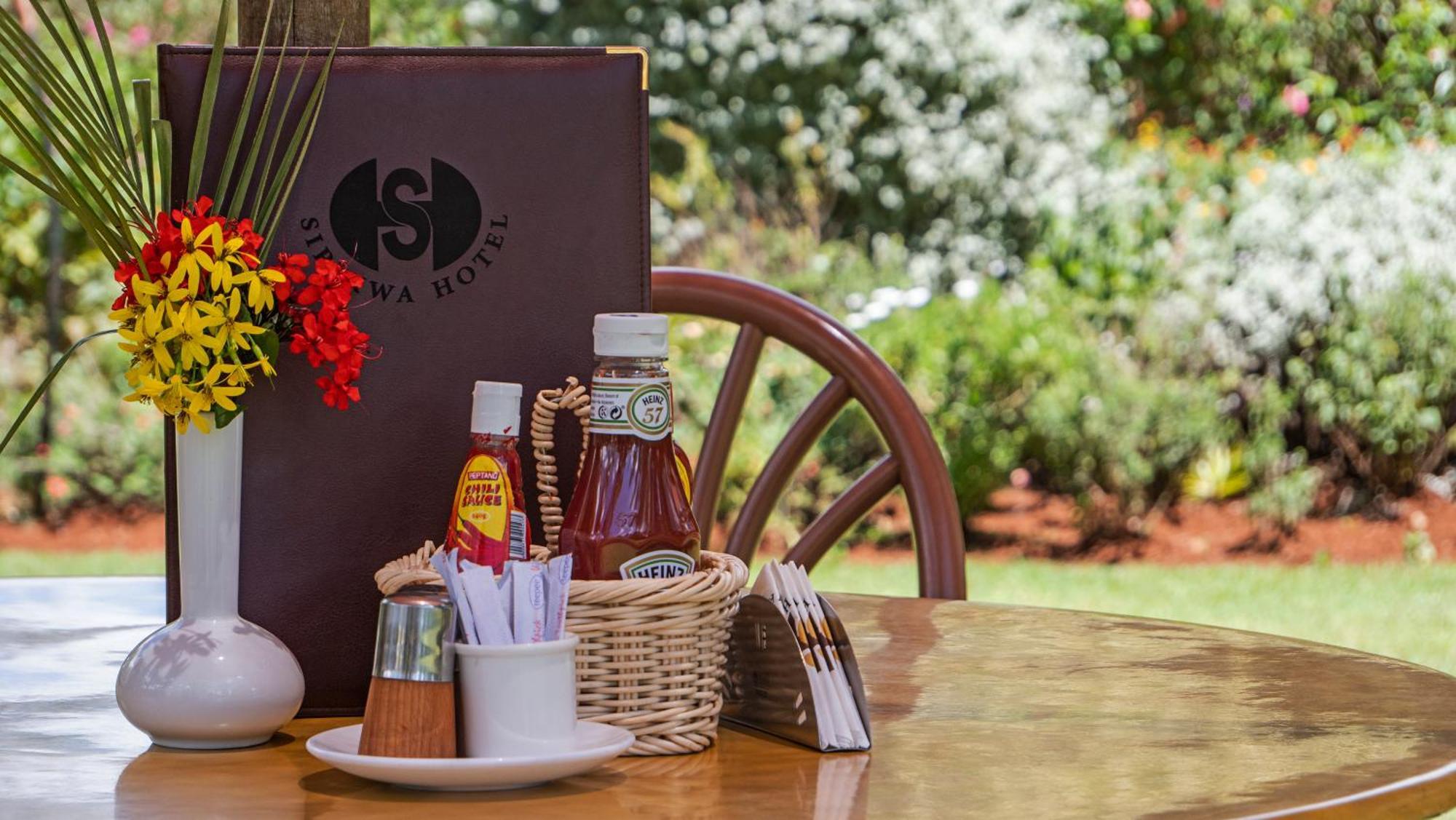 Sirikwa Hotel Eldoret Esterno foto