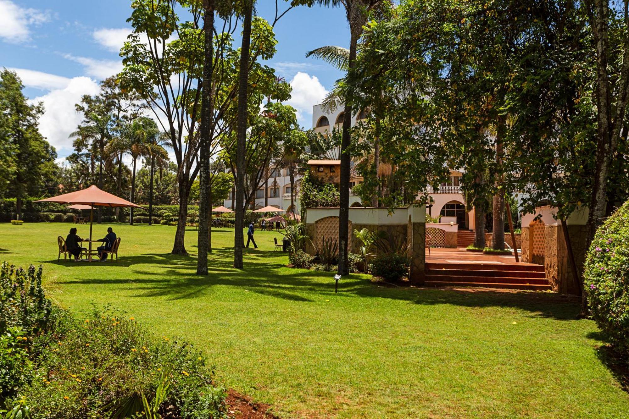 Sirikwa Hotel Eldoret Esterno foto
