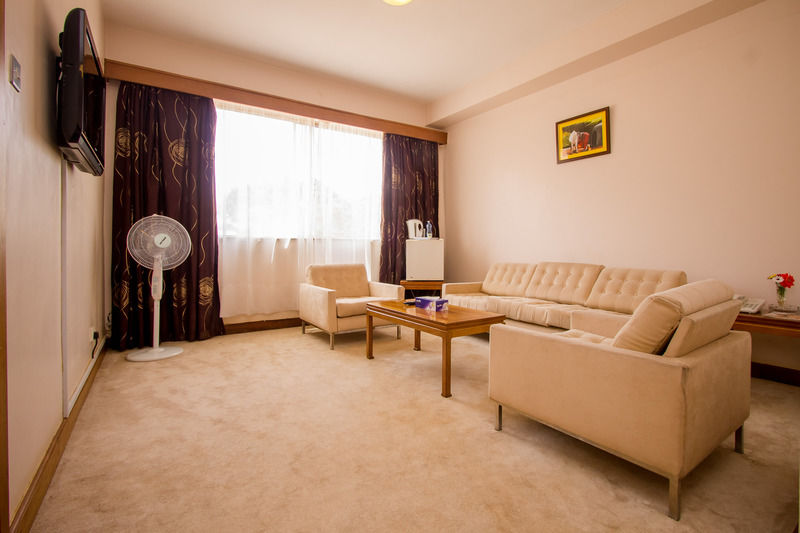 Sirikwa Hotel Eldoret Esterno foto
